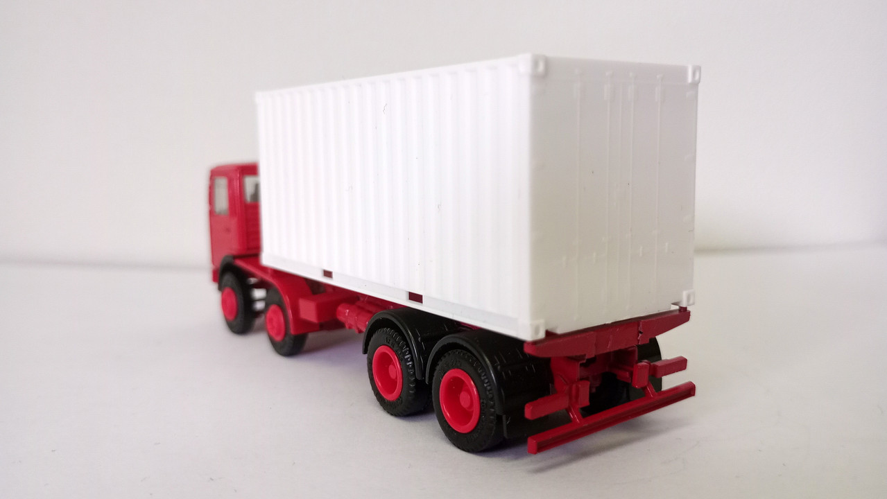 Mach (3439)