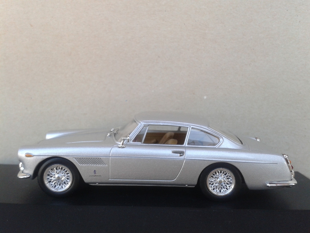 1960 Ferrari 250 GTE 2 2 Serie 1 (Ixo - nº 48 Ferrari RBA) (7)