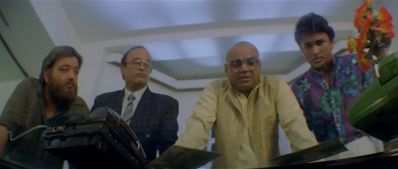 Gair 1999 WebRip [Hindi] 480p 720p ESub Screenshot