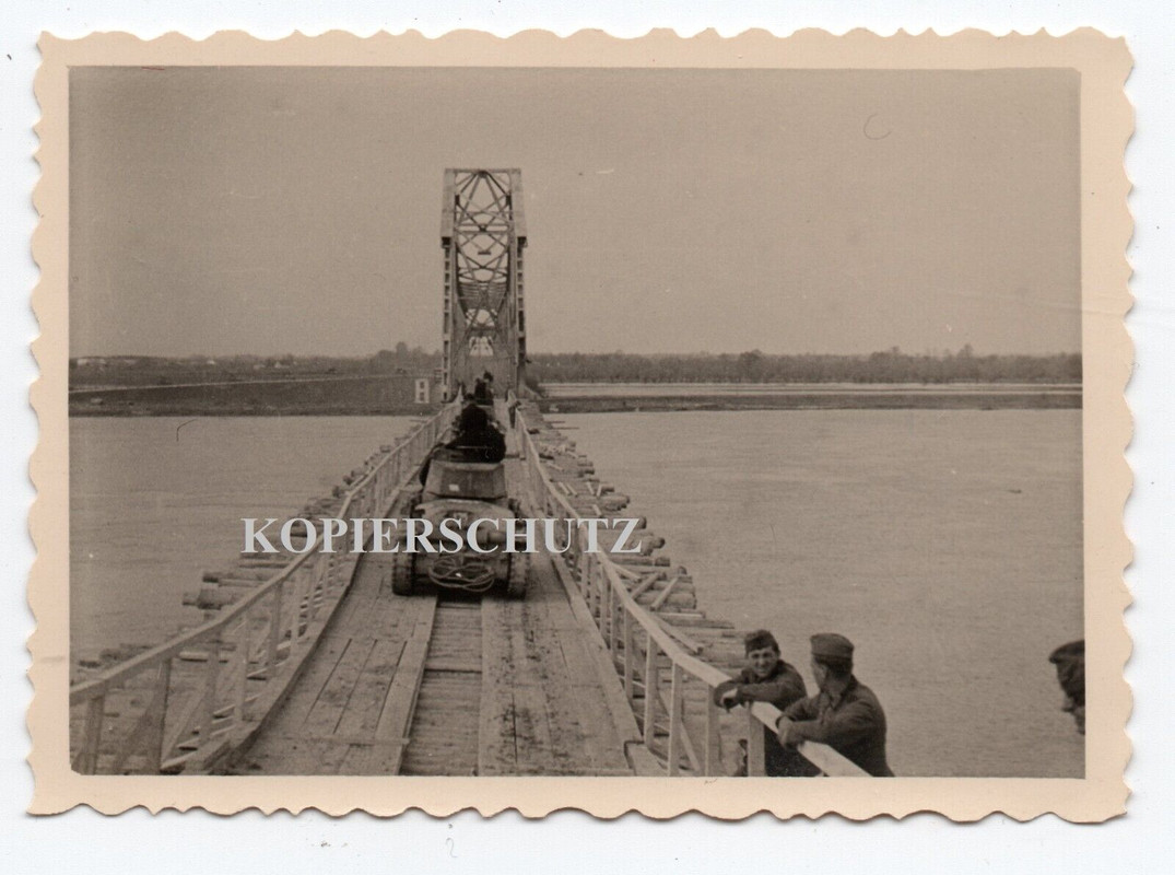 Balkan Serbien Sabac Vorm. SDkfz Panzer tank Emblem Panzersoldat Brücke