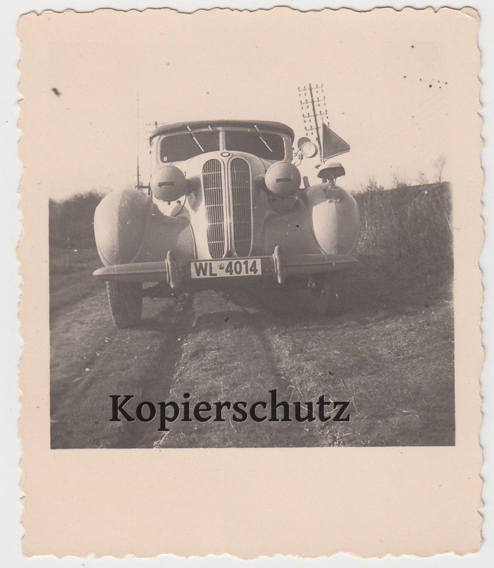 Foto Luftwaffe Auto Pkw Cabrio Cabriolet weißer BMW 326