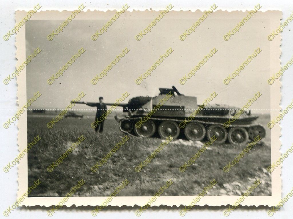 Foto, zerstörter Panzer, Endkampf April 1945 um 
