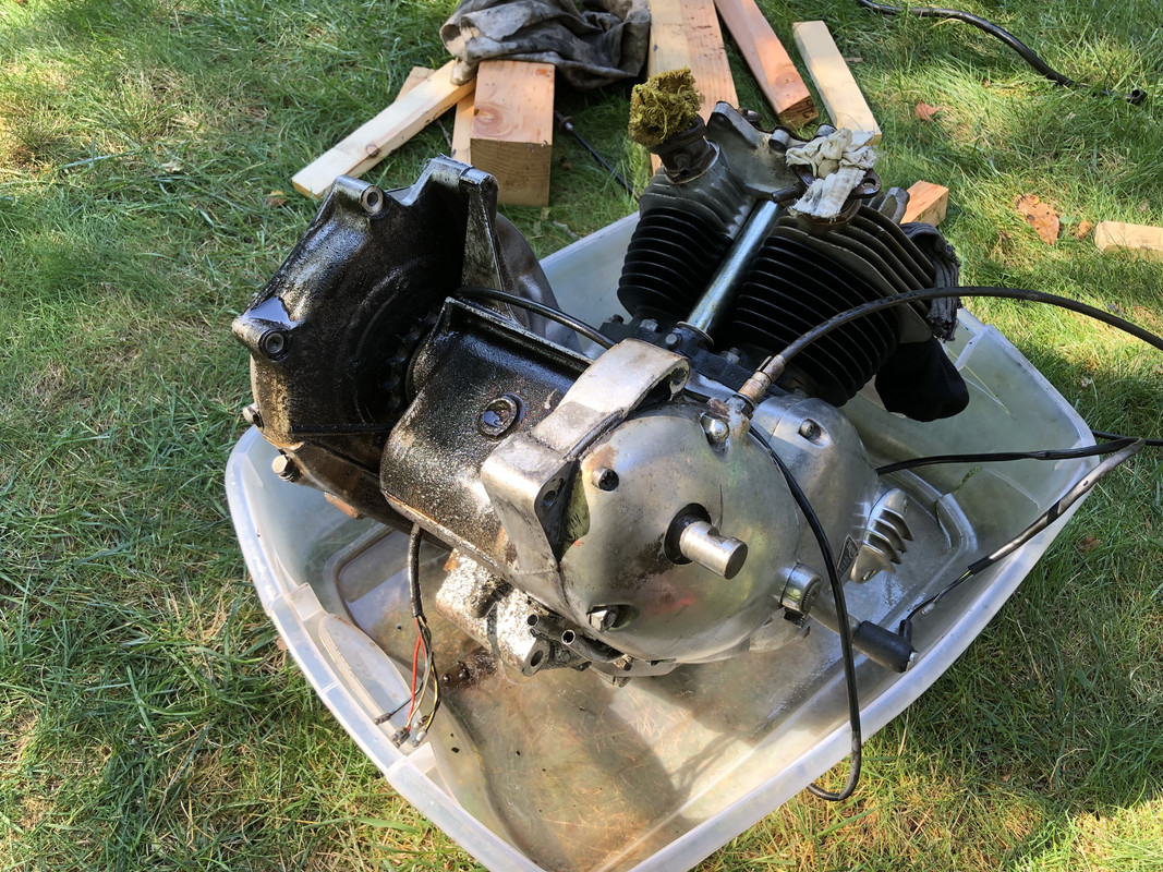 041044E8-EC80-49DF-ABBF-FBF5FD5D26B6