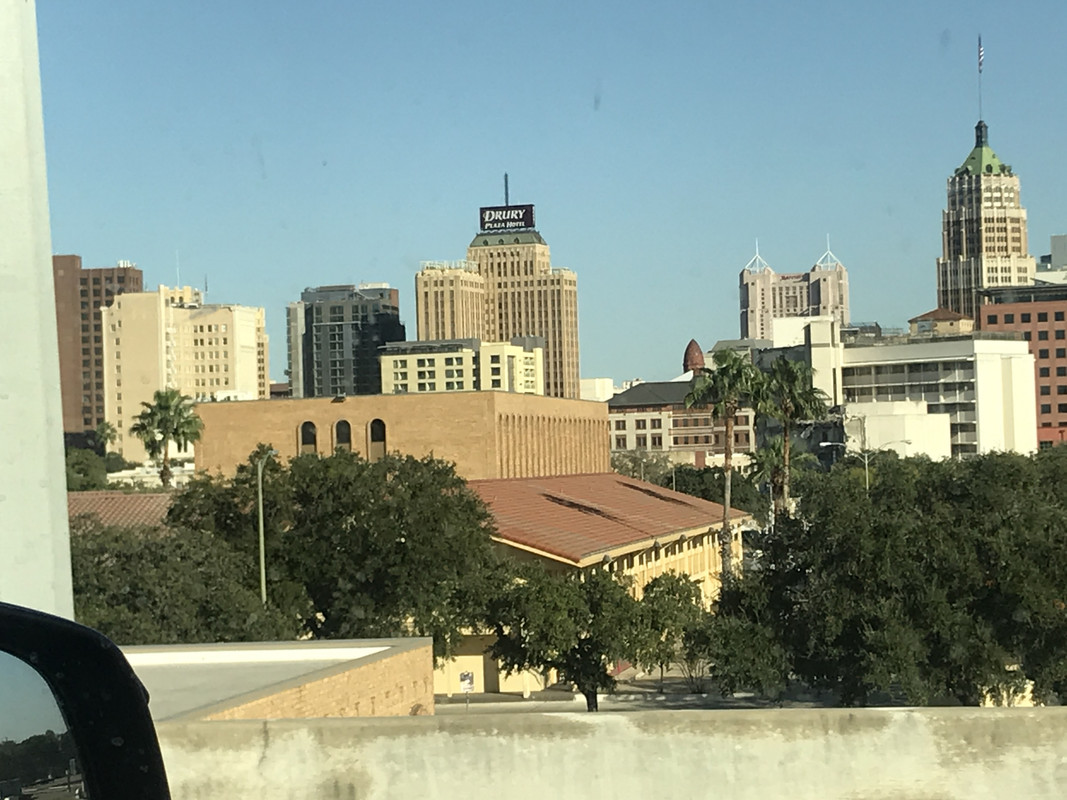 107FEA64-F7AB-4DB7-946B-F32E760F2419