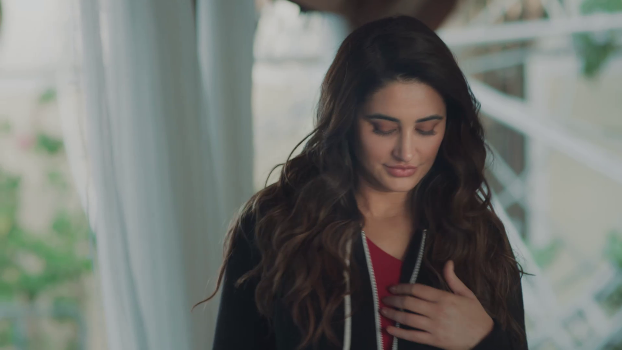 vlcsnap-2023-11-26-19h25m22s121