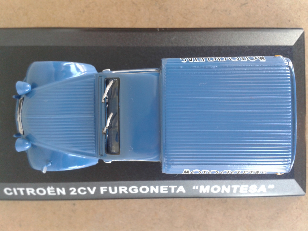 1960 Citroën 2Cv AZU “Montessa” (Ixo – nº 50 Furgonetas de Antaño) (11)