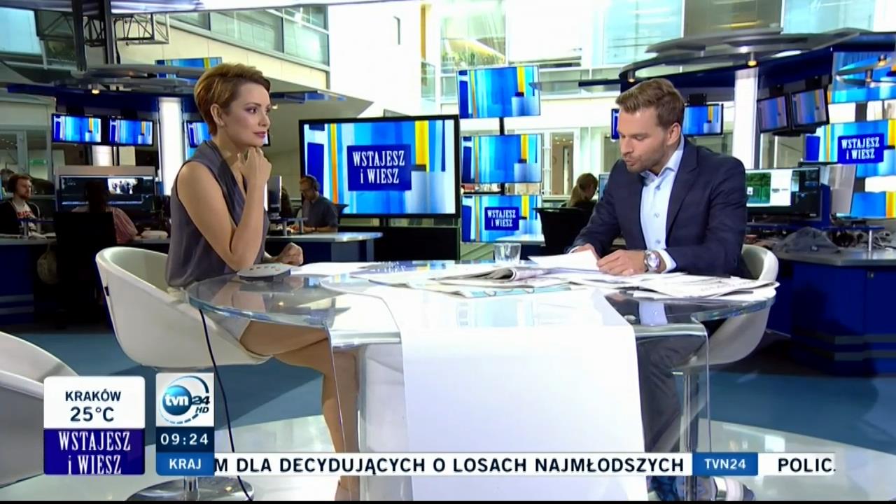 V0323_20180601_092545.mp4_snapshot_00.13_[2018.06.01_16.00.36]