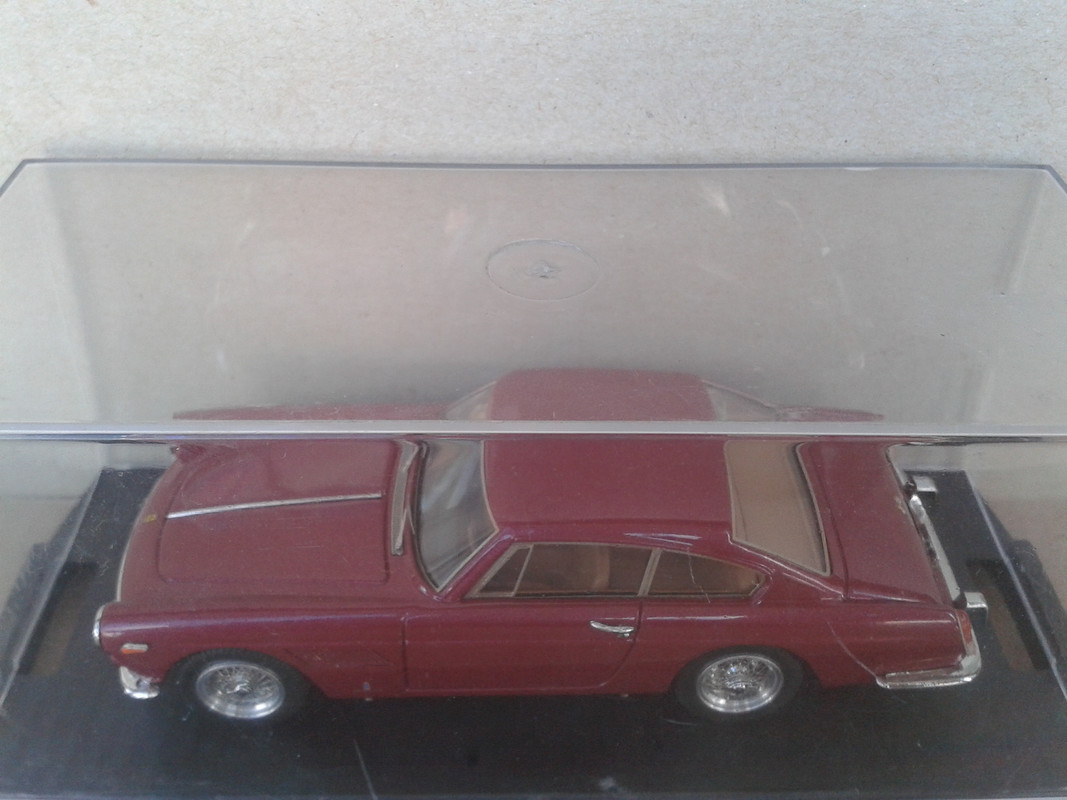 1963 Ferrari 330 America Coupé (Bang) (1)