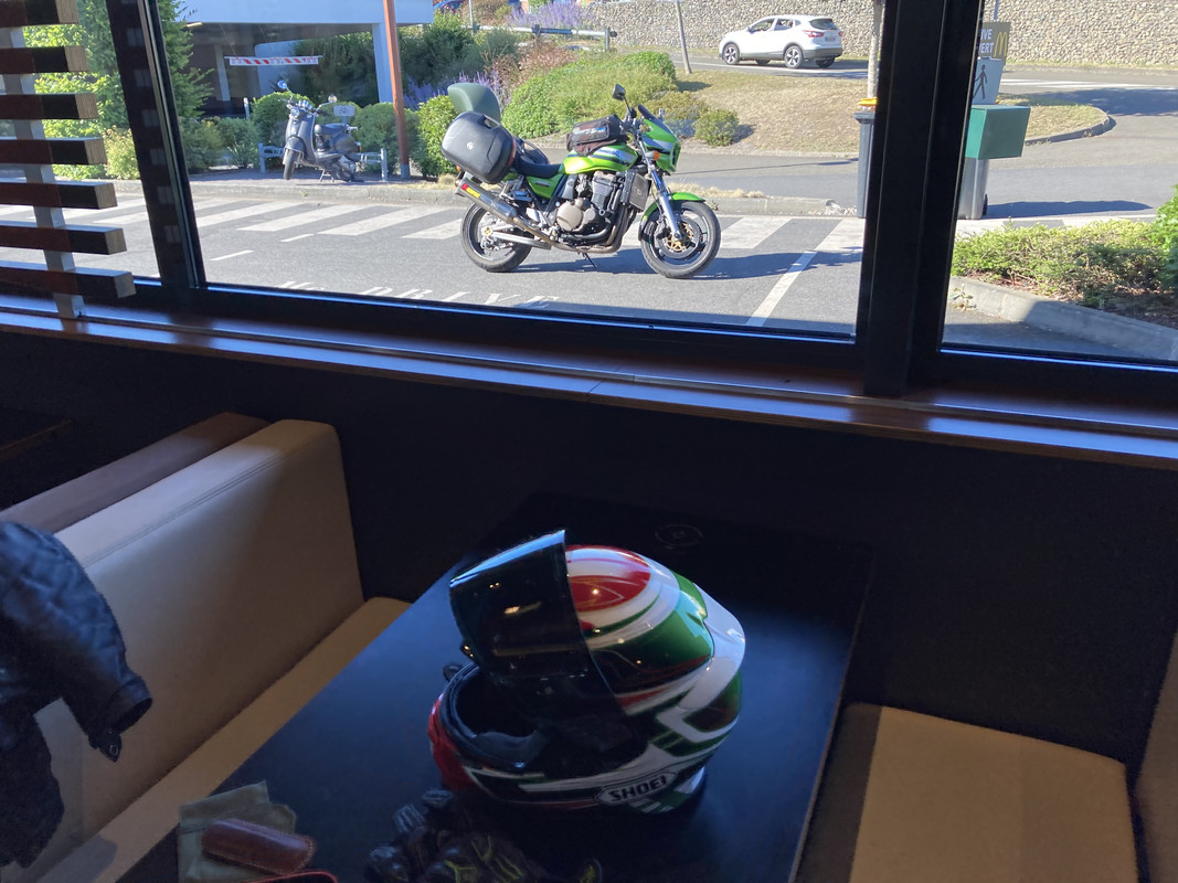 36E763DD-60A1-4FA2-BB2A-444791F2AB00