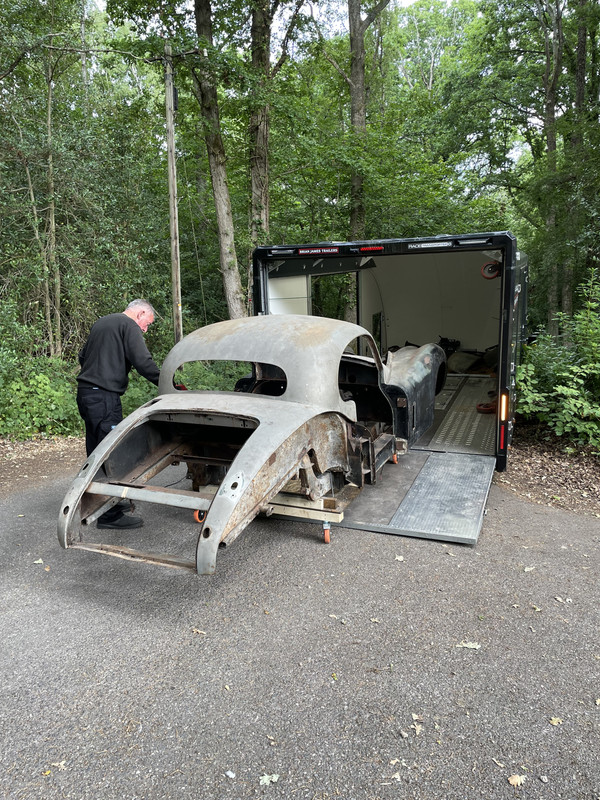 FEDAA335-4E40-4BD6-B939-FAE3E784769C