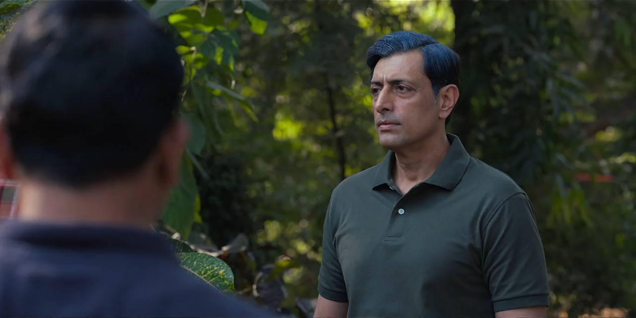 Mrs. Deshpande (2025) Season 1 [Hindi + Tamil + Telugu + Malayalam + Kannada] WebRip 480p 720p ESub - Complete Screenshot