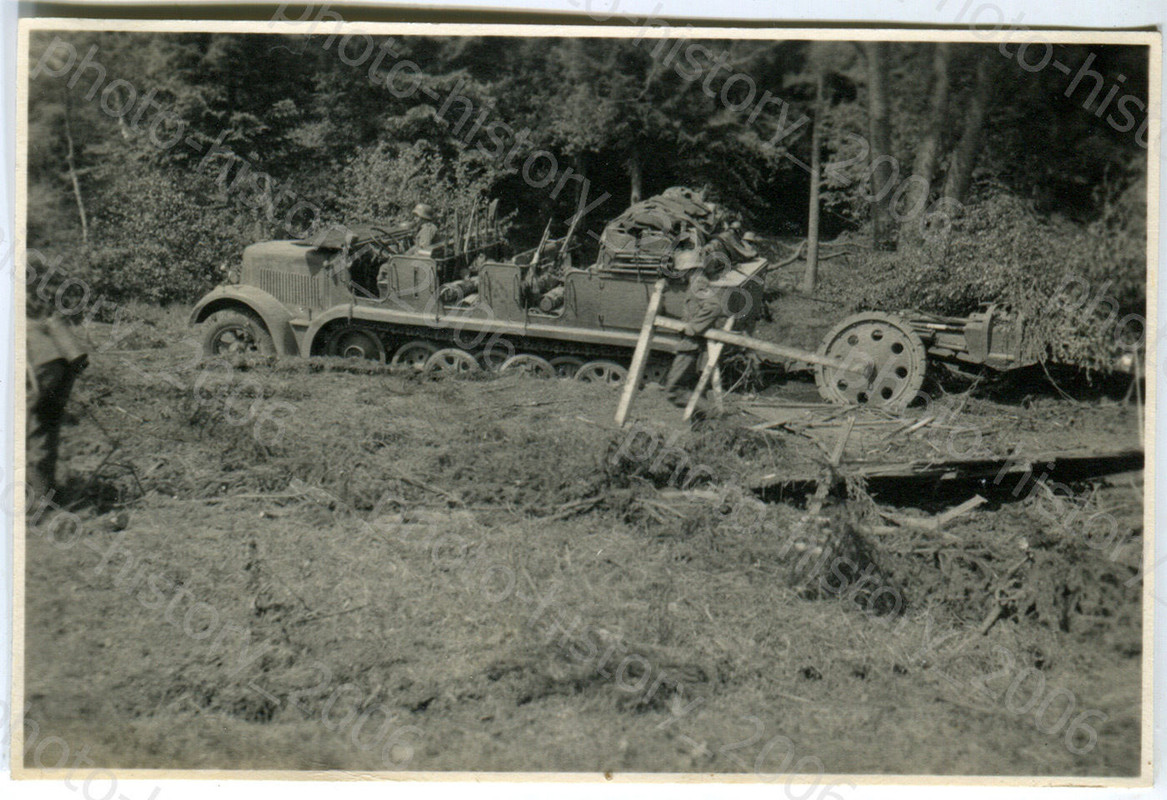 orig. Foto Halbkette mit angehängtem Geschütz