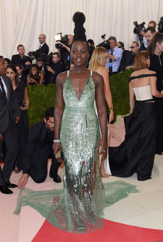 emmawatson-updates.com (198)