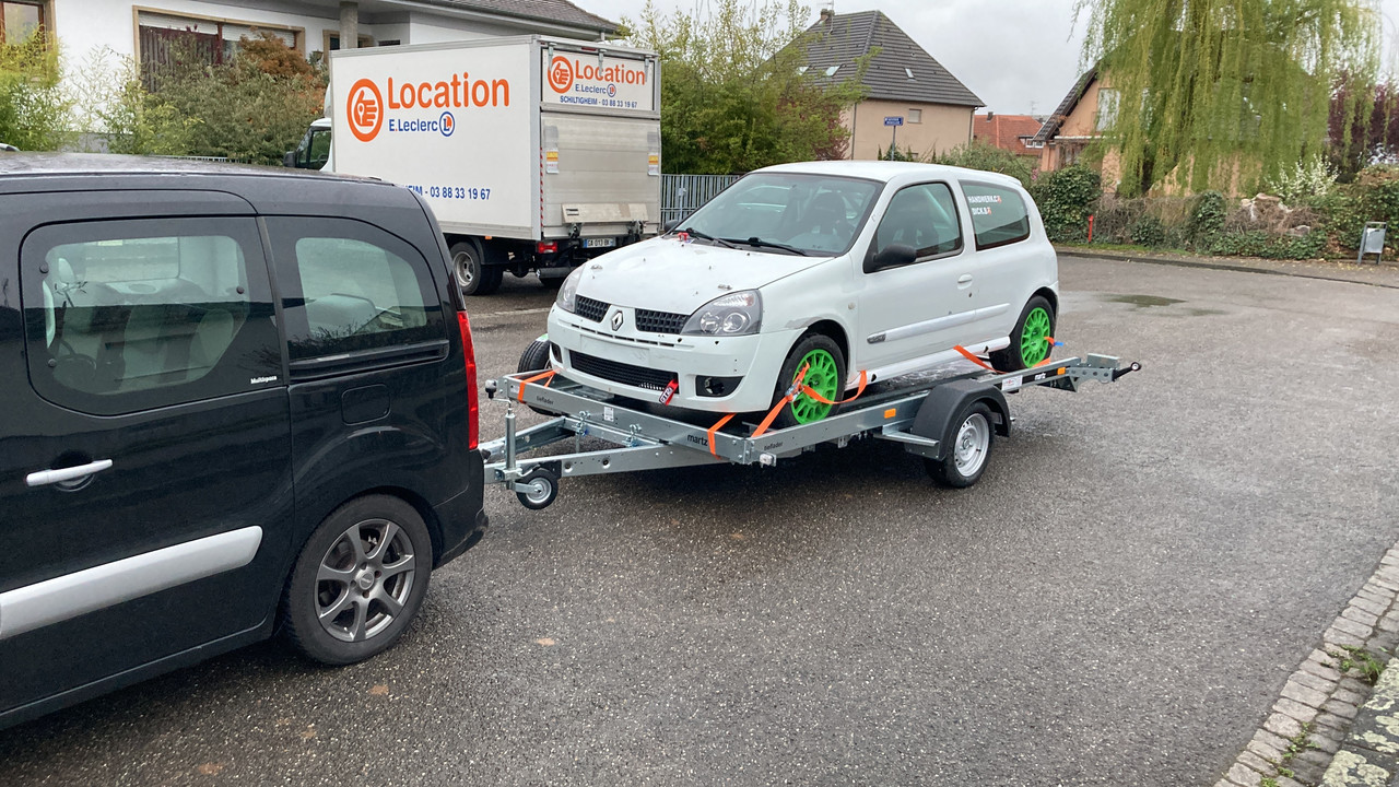 5AE1C7C9-7DF1-4F76-90C6-8392923DF7F5