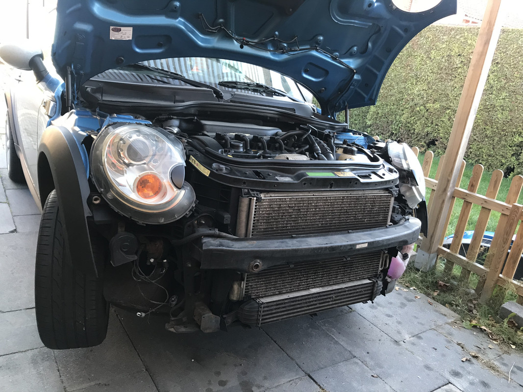 E534EC40-2F2B-4C2C-8F79-9B1F76D76B37