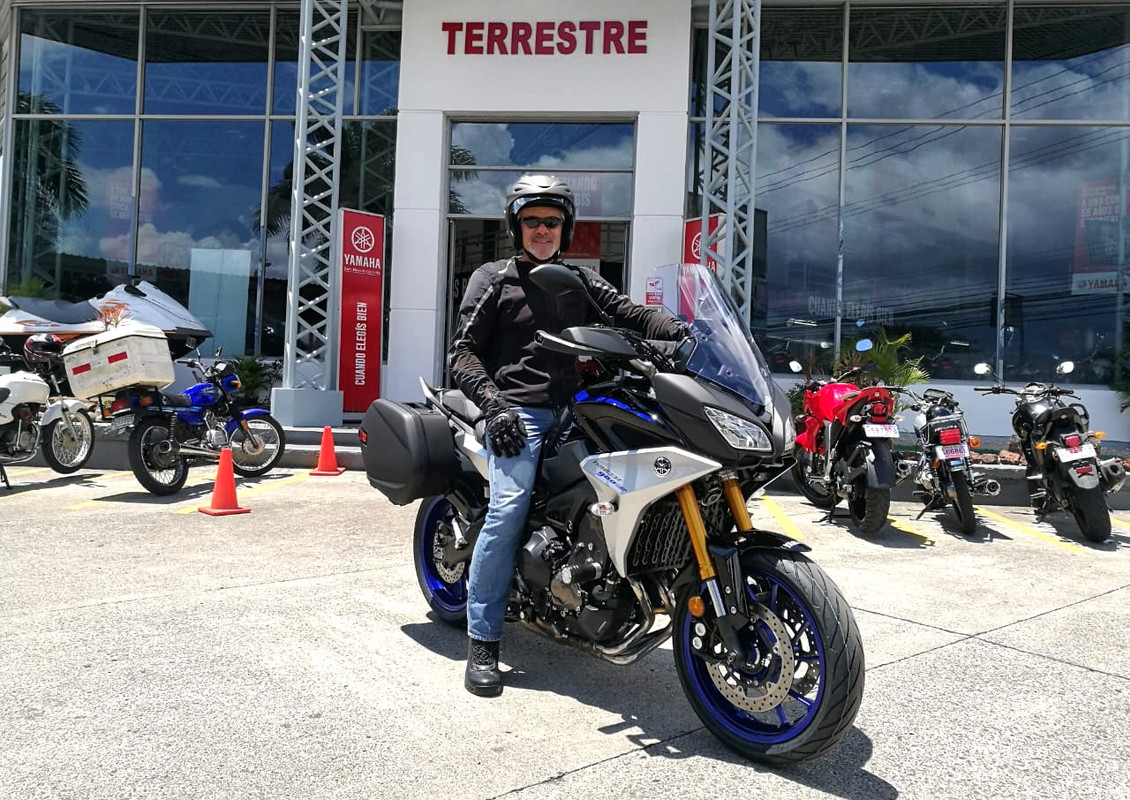 EF00B187-F939-4ADA-951E-99ADB7CF6CD1