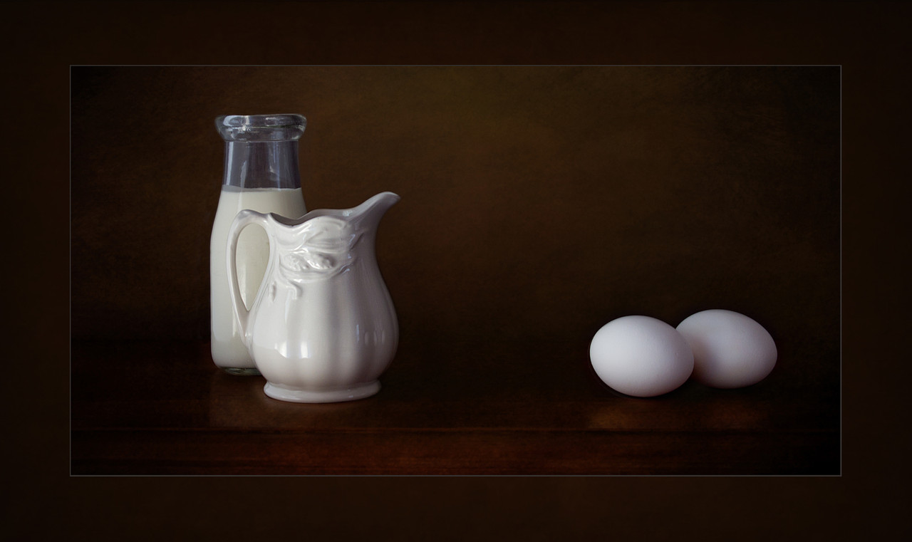 whiteggsandcream.jpg