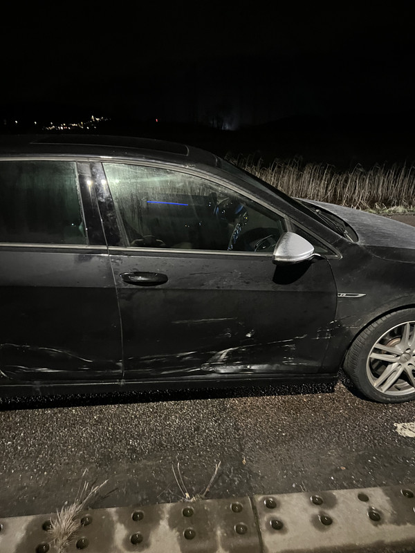 3FE5EE55-F001-4F9F-AD57-470B9326C587