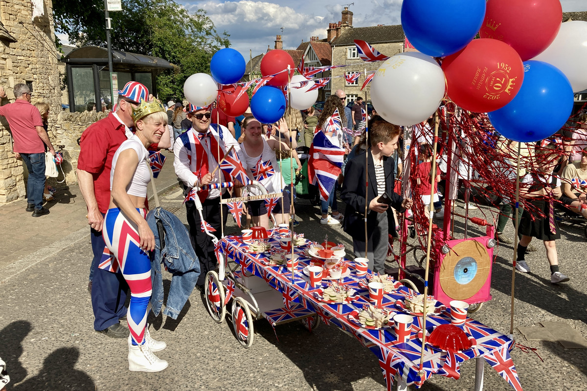 3621557D-5F2D-4CE3-B5B4-C600E2F7BCB0