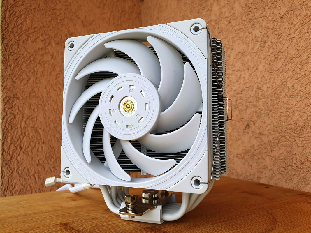 TR_Ultra120Ex_4