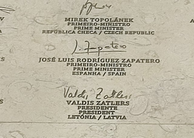 Escapada a Lisboa - Blogs de Portugal - Museo Jerónimos, Descubridores, Torre de Belem, iglesias y atardecederes (4)