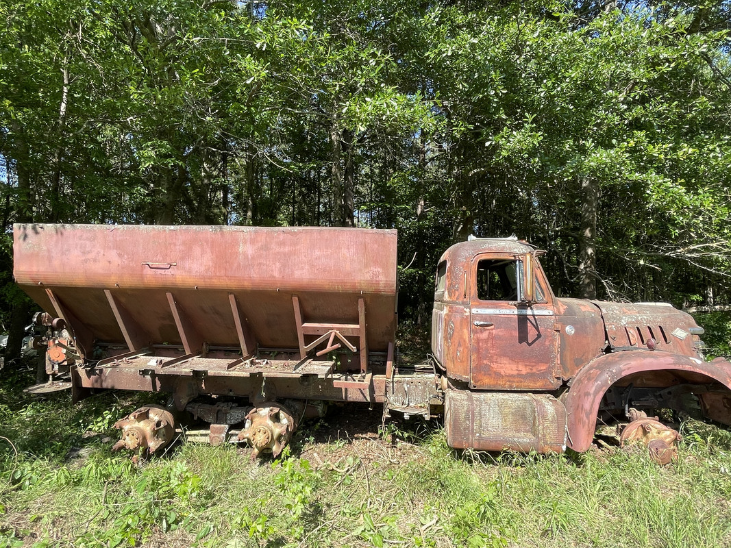 3AEBA257-4B67-4086-BF29-07AA7ADA6EB0