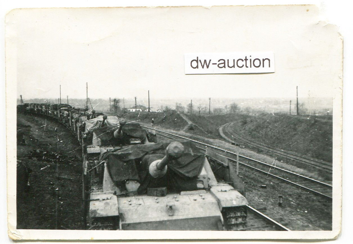 Sturmgeschütz Langrohr und Seitenschürzen auf Ba