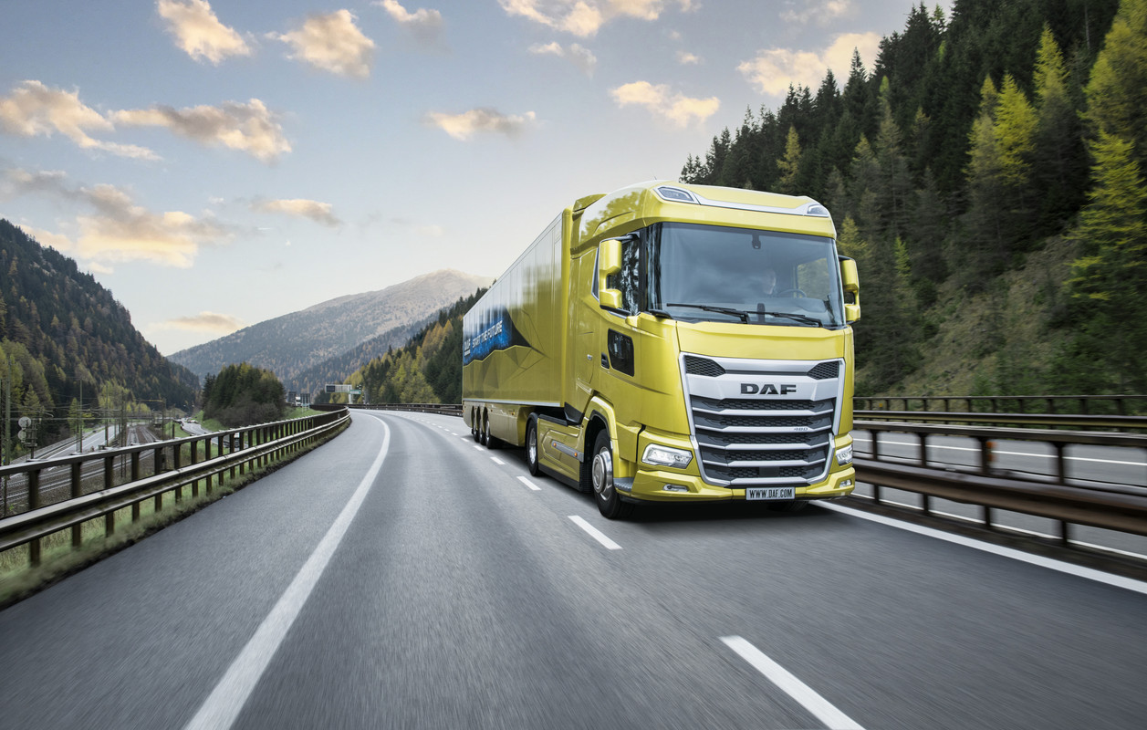 06-Driving-the-New-Generation-DAF-XG-is-a-joy.jpg