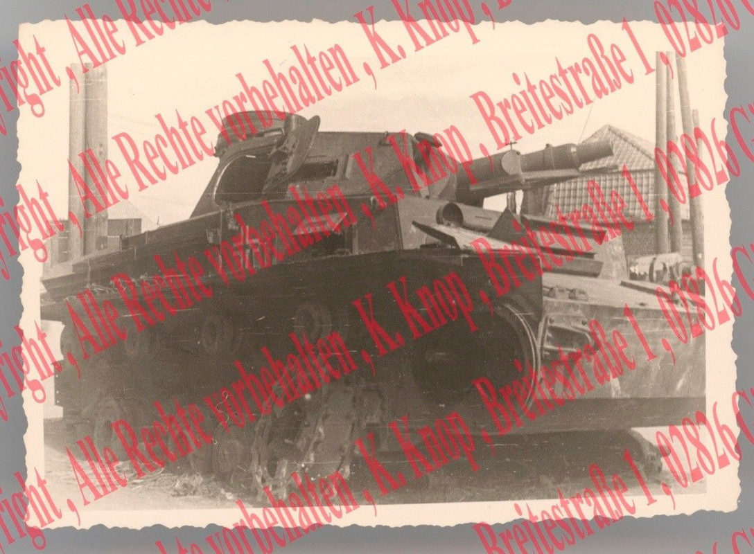 Foto, zerstörter deutscher Panzer in Auchy-au-Bois , Frankreich