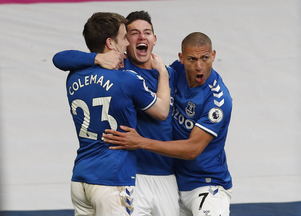 James Rodríguez celebra su gol ante el Crystal Palace
