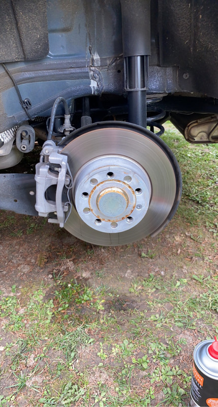 EF5CB670-5454-4340-8648-D81996F315D7