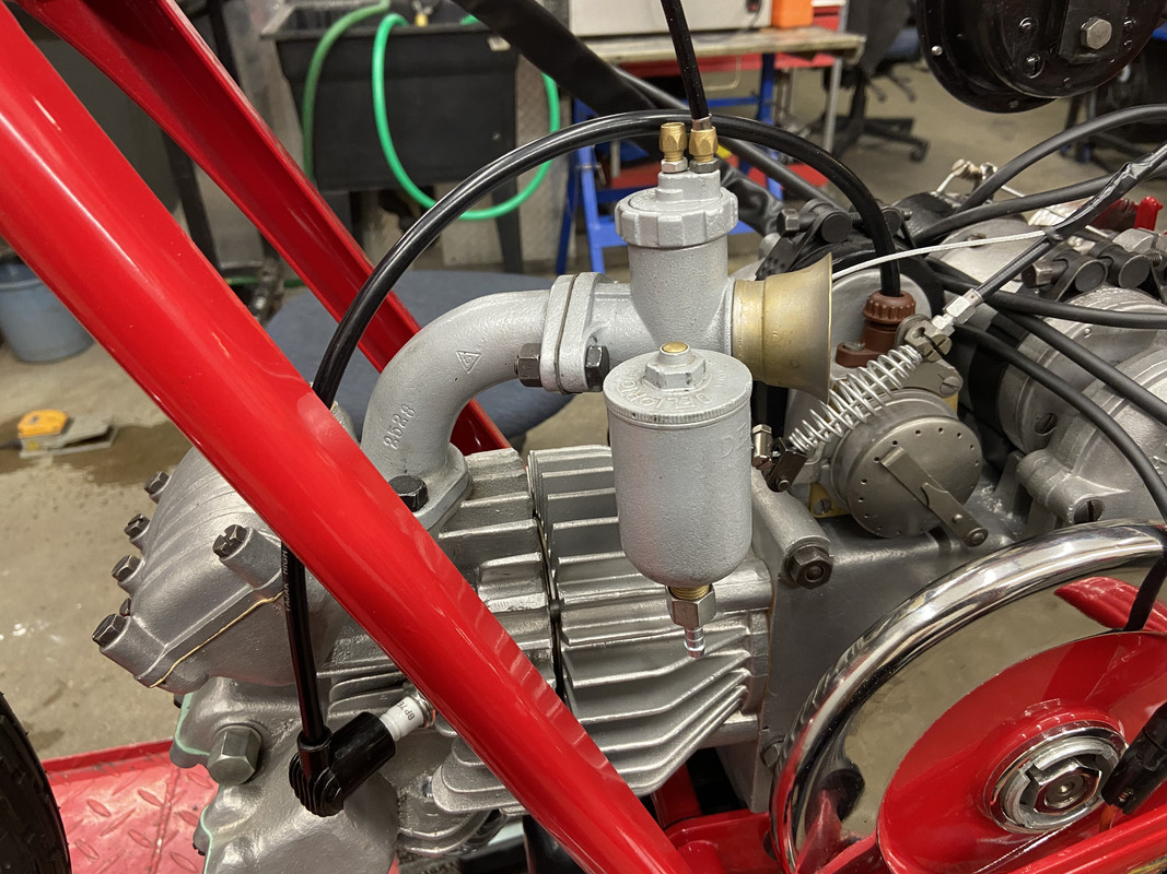 99D61133-DFAC-4B69-AD0D-1ABB79D9CA75