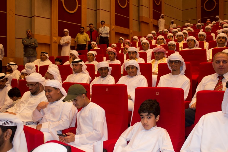 تكريم الطلاب المتفوقين مدرسة الخالدية