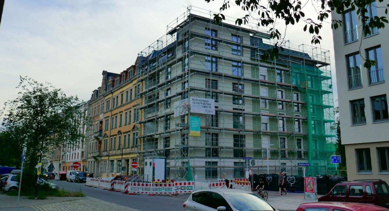 Bild: https://i.postimg.cc/qByt0wmL/P1280247.jpg