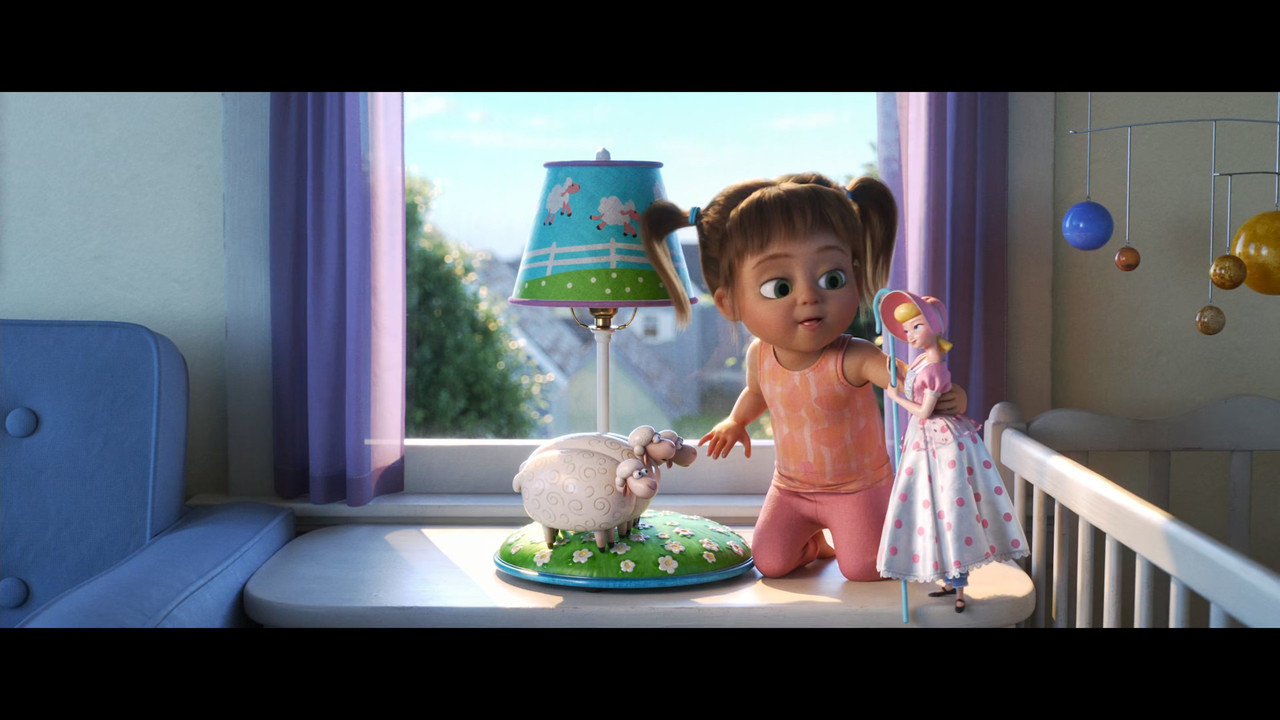 Lamp Life (2020) (1080p DSNYP Webrip x265 10bit EAC3 5.1 - HxD) [TAoE]