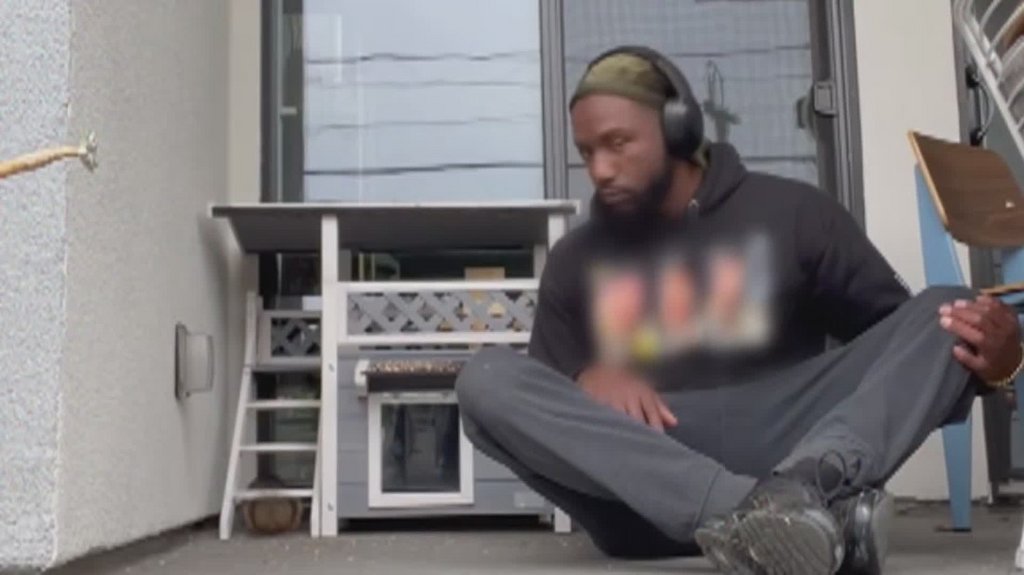 [Image: ybvm9u5a17ah.jpg]