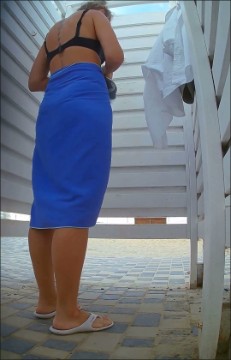 [Image: Voyeur1565123725.jpg]