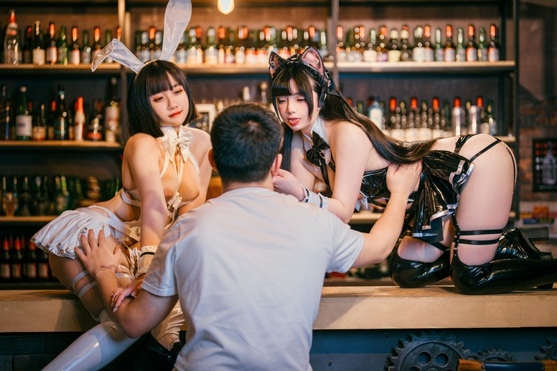 落落Raku Succubus Bar 魅魔酒吧 Cosplay 写真 42P插图