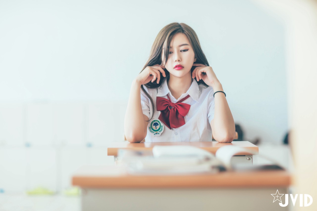 JVID木木森校园系写真，清新和活力气质妹子，千万男人的女神插图9