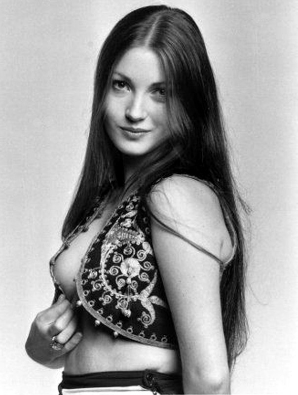 Jane Seymour mg32