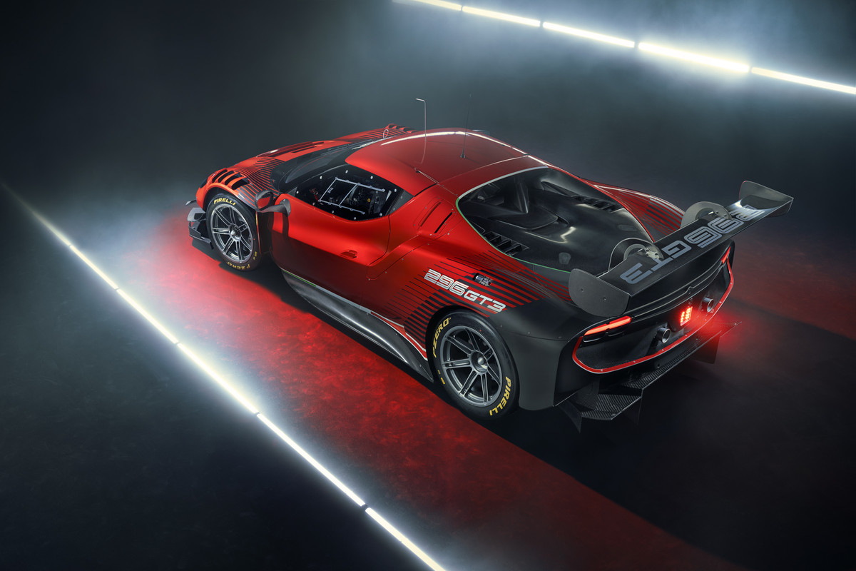 FERRARI_296GT3_3