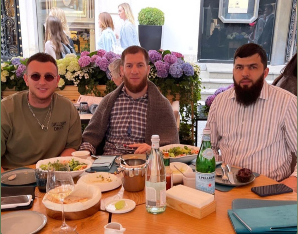 6DA419A5-C753-4121-B519-FFB6D4F62341