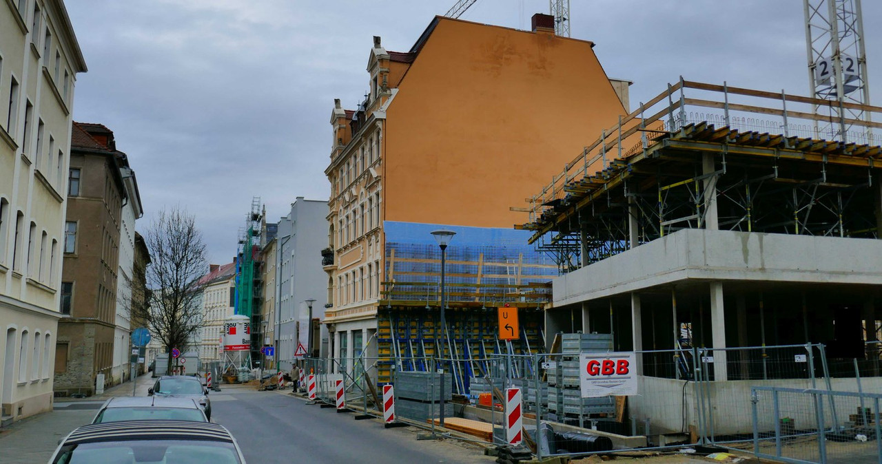 Bild: https://i.postimg.cc/qM1QZgDL/P1180115.jpg
