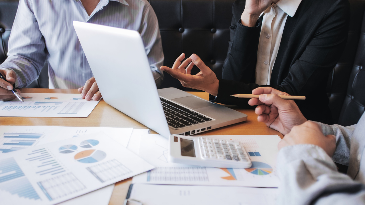 What Do Financial Advisors Do?