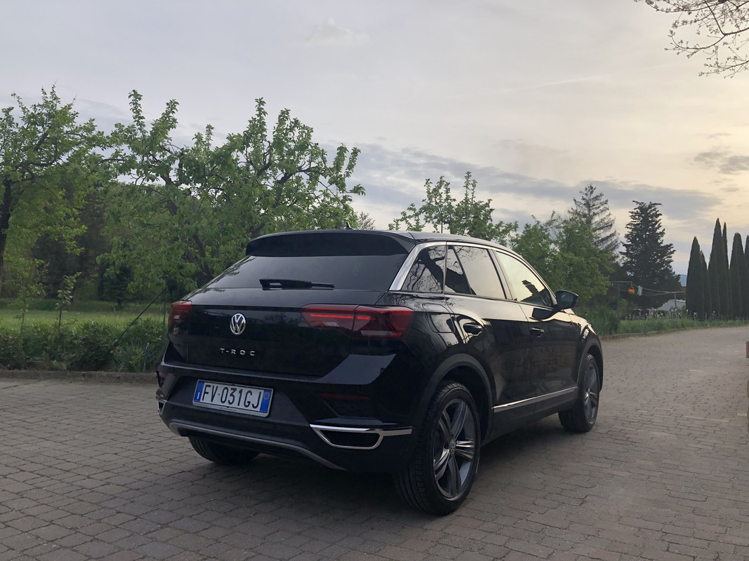 C99F9D93-728E-4AB9-BE91-777C479FEC69