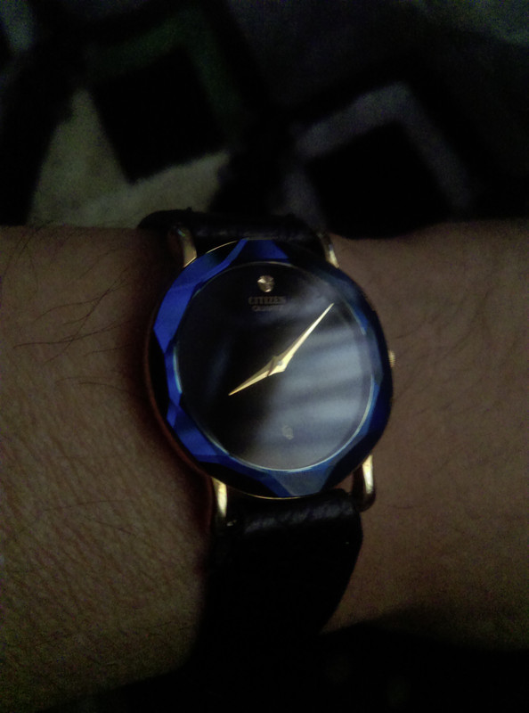 1577282981061-170418856