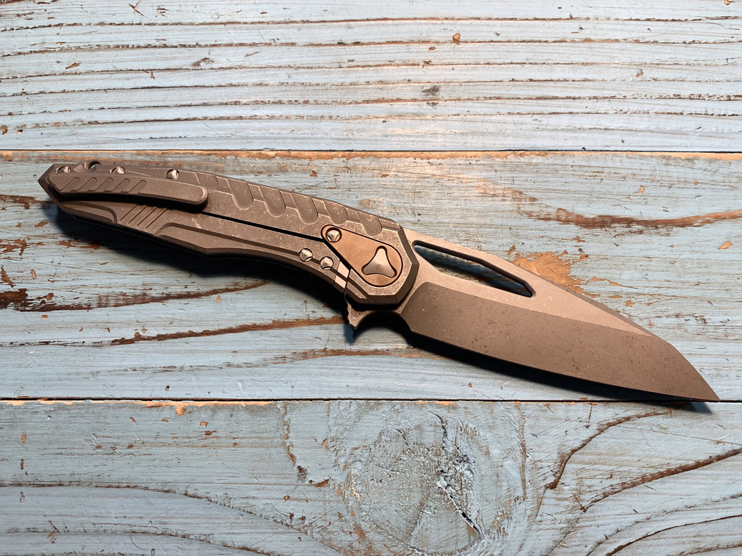 0B564BE1-3D8A-493B-B9CE-2DAE76276ECC