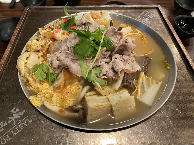 [Image: F1705716-1215-4-E34-8-C4-D-1866-C3-F38-A92.jpg]