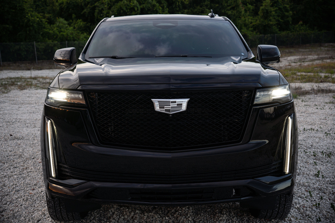 Cadillac Escalade View 38