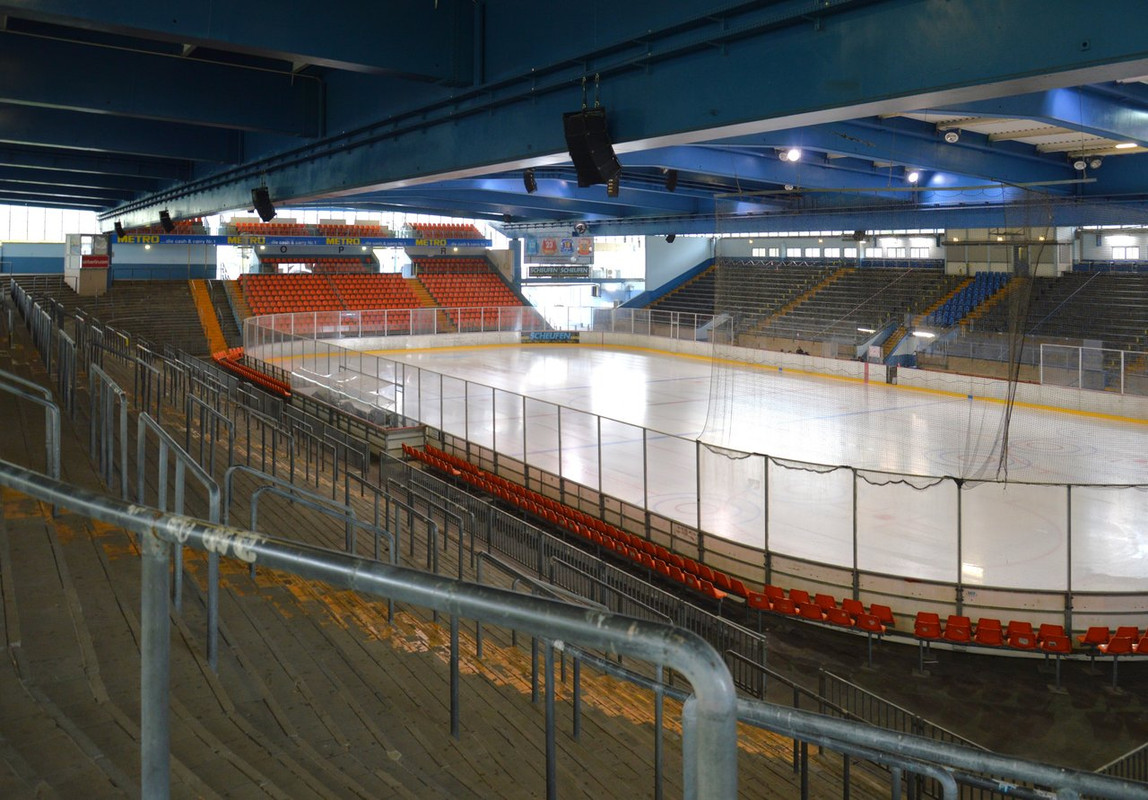 2017-10-31-Eisstadion-Brehmstra-e-D-sseldorf-96-Shift-N.jpg